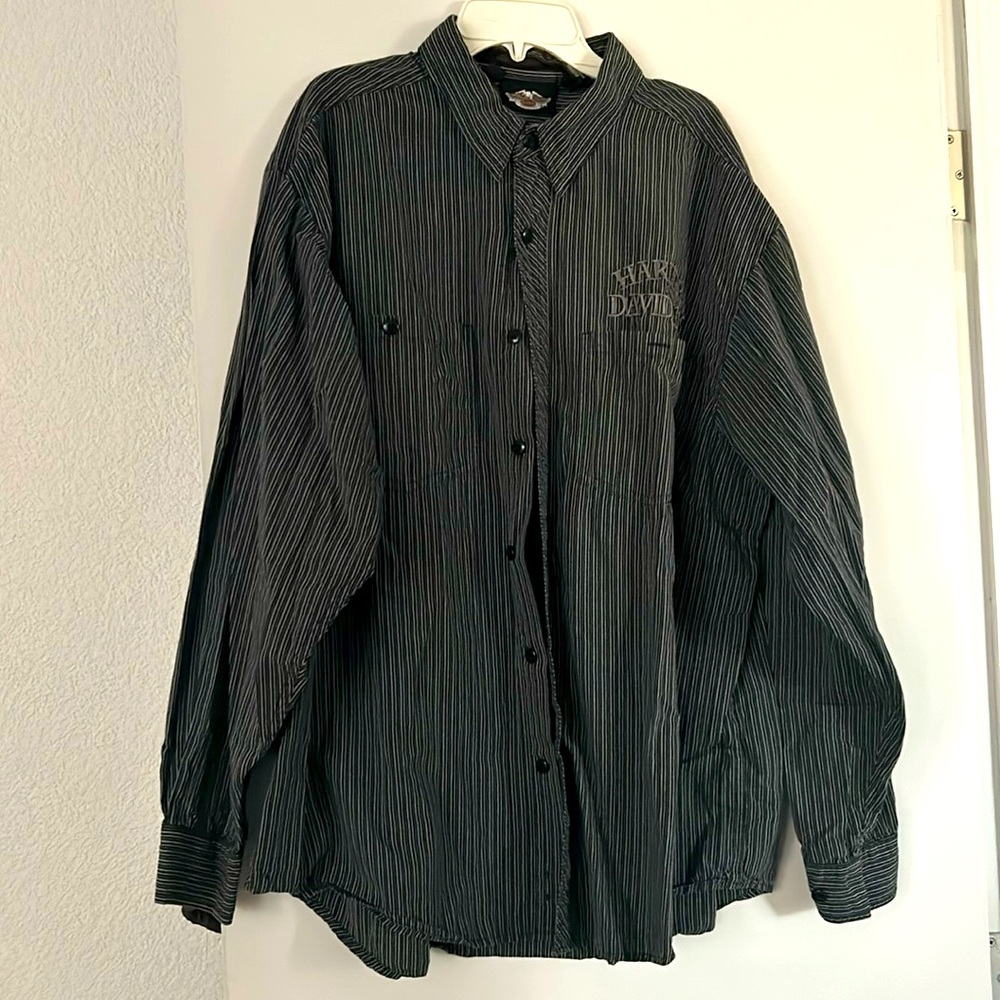 Men’s pinstriped Harley Davidson dress shirt